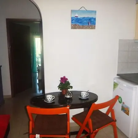 Anna Studio Apartment